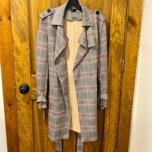 Beautiful, Chic Fall Trench Coat